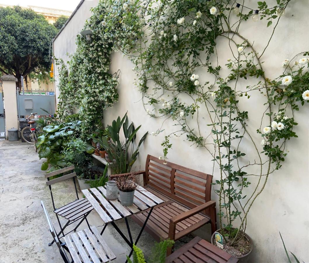 Nuvole Barocche Apartment Lecce Bagian luar foto